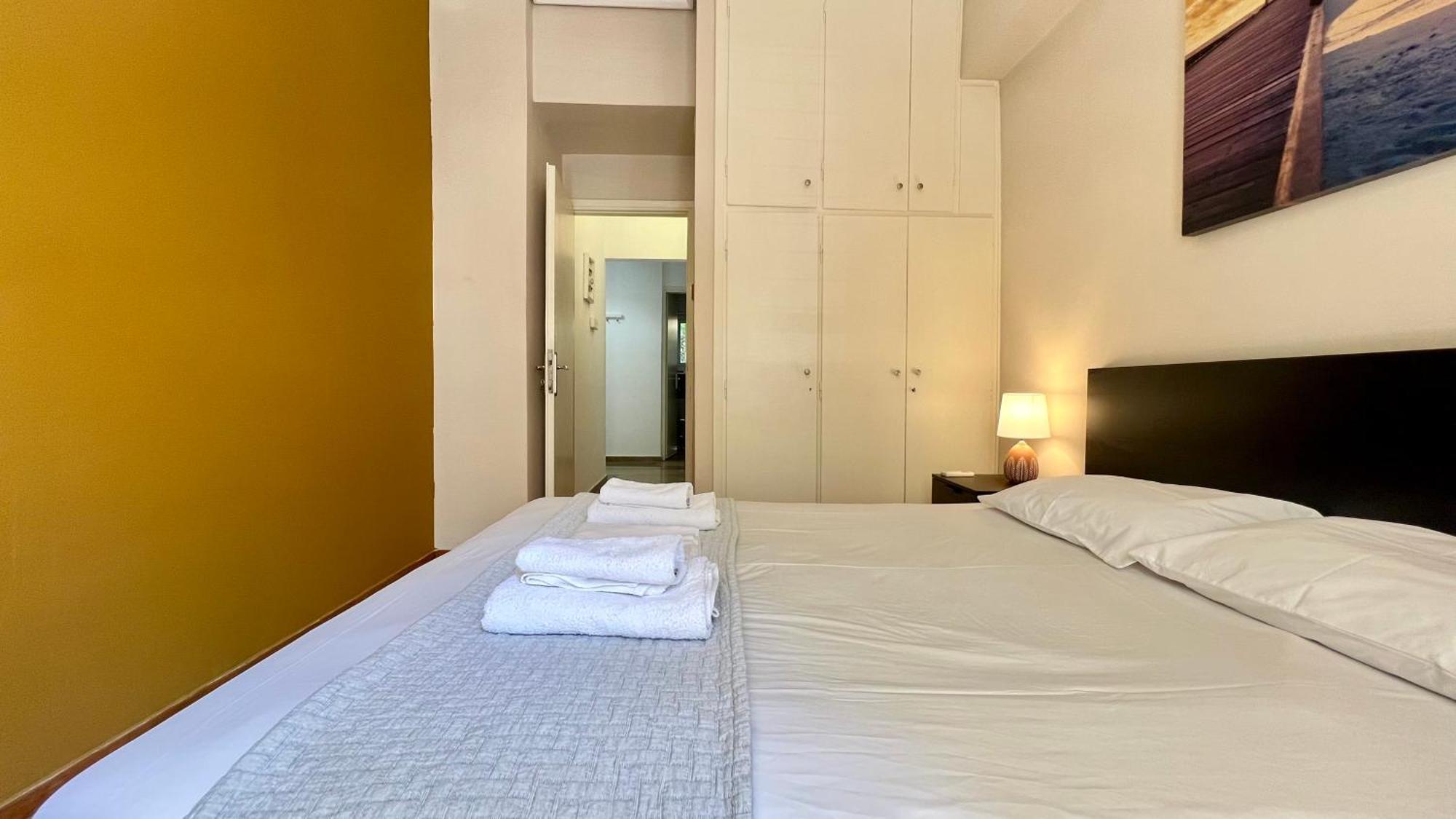 Modern & Cozy 51Sqm Apt In Thisseio Aten Exteriör bild